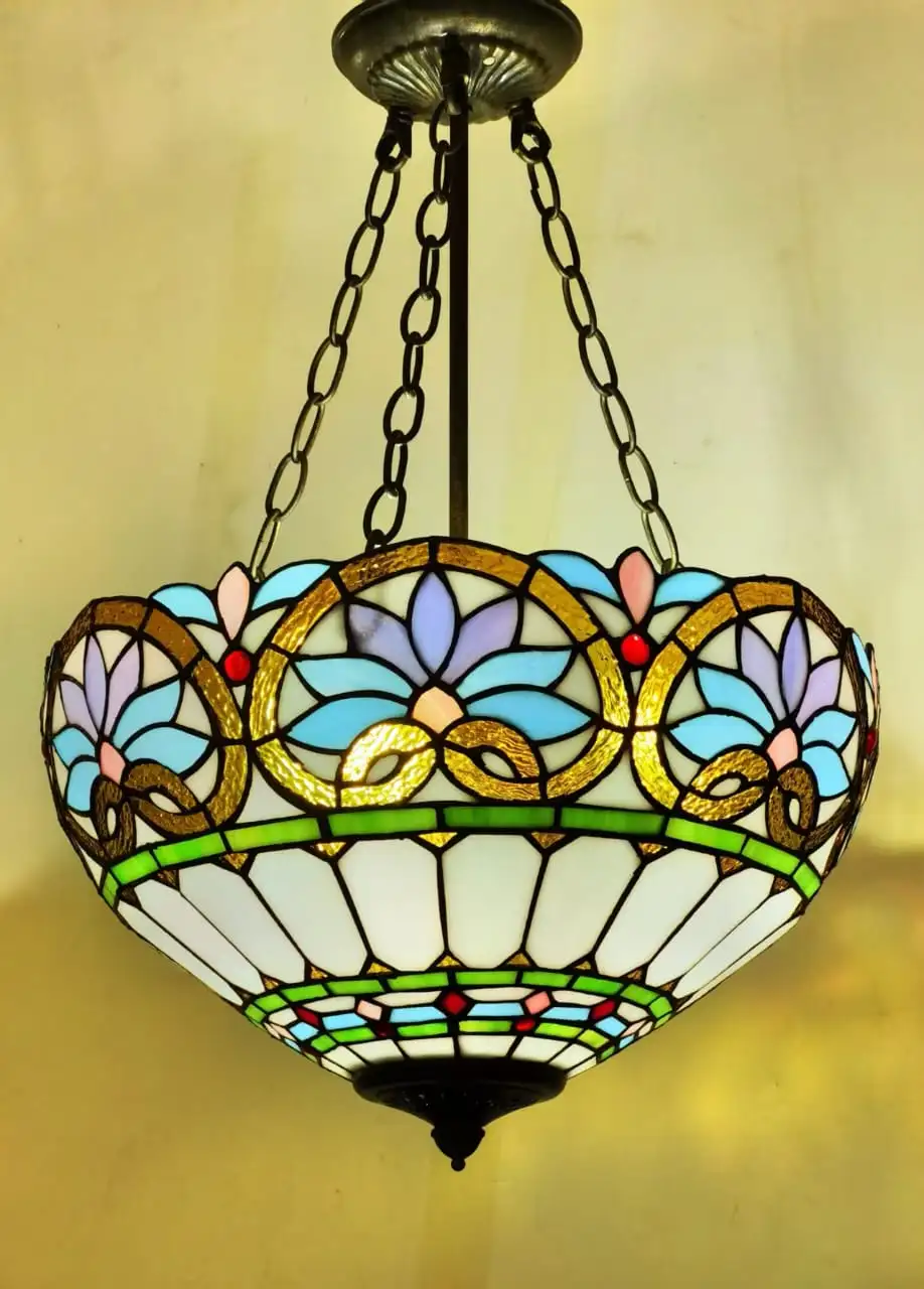 Chandelier 3