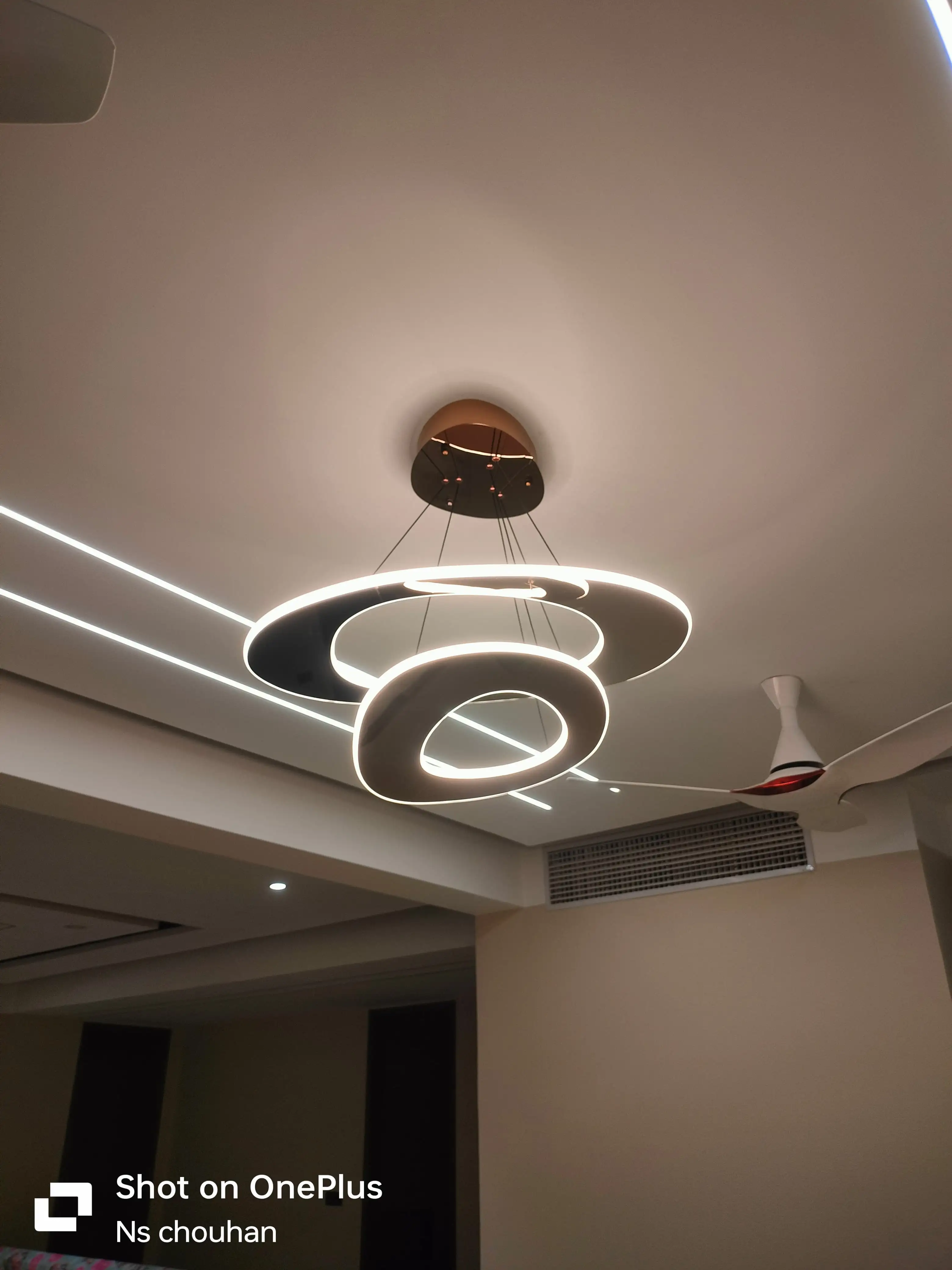 Chandelier 3
