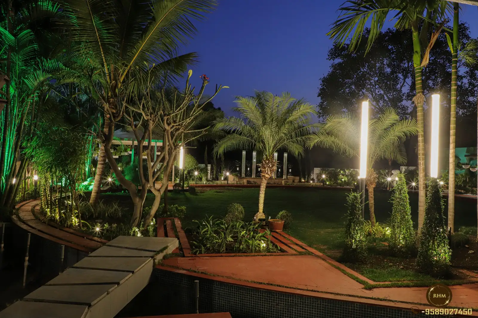 Outdoor Light 2