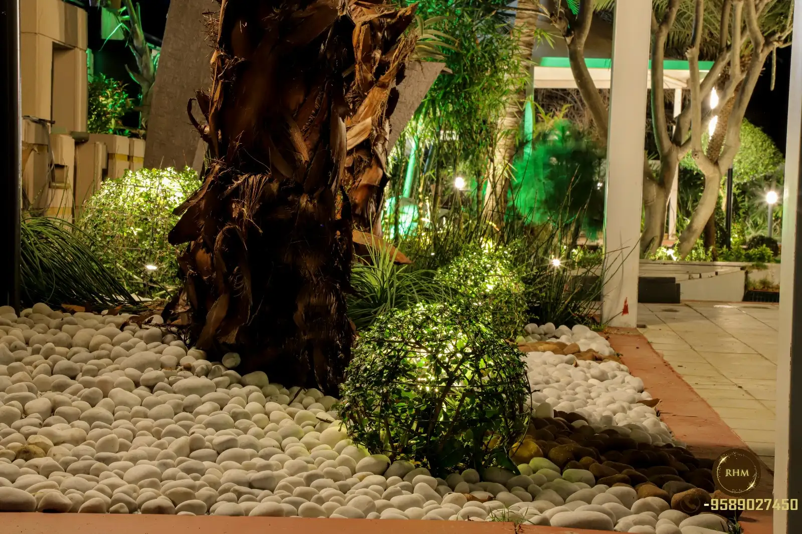 Outdoor Light 3